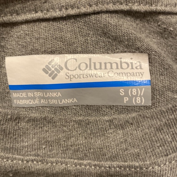 Girl’s Size S(8) Cotton Blend Husky Dog with Pink Scarf T-shirt by Columbia -EUC - Picture 3 of 4